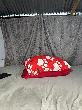 Soe_Lara live cam on StripChat