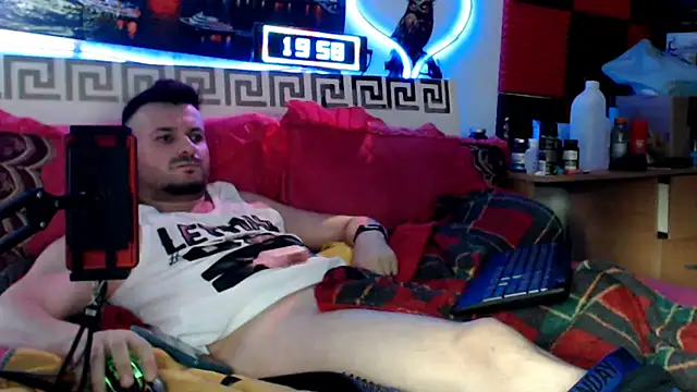 Hugec0ck007