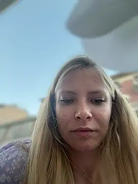 anastasiaaniess (F young) - :heart: Gooooood eveniiing Annie:heart: