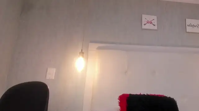 mia_gomez7 live cam on StripChat