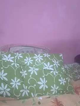 chubby_couple456 (F milf) - ass