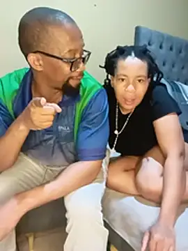 Mmatshi live cam on StripChat