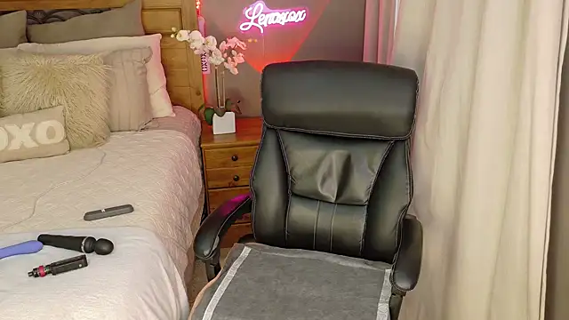 Lenaxox