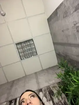 IAmNobodyXXX live sex cam