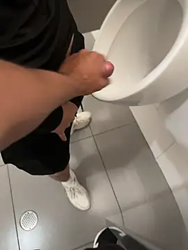 liam_bronw (G young) - Touching strange cock