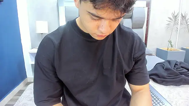 charlie___musk (M twink) - Let´s cum together!