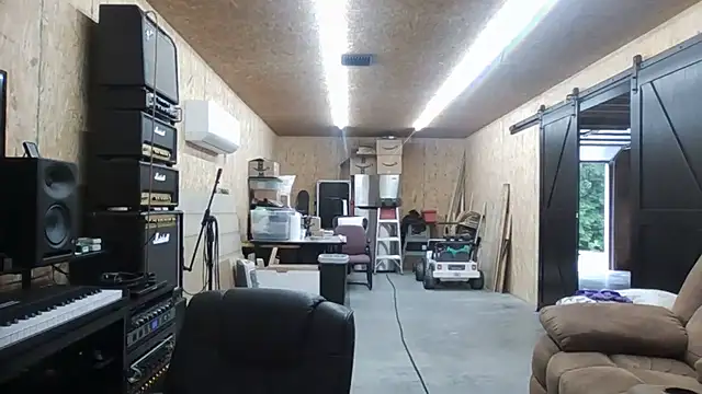Luvslave7 webcam
