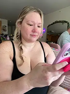 piggyrose (Ask my age) - HORNYYYYYYY i need your help to cum 😈💦