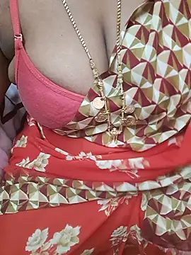 tamil_ammani (F milf) - Boobs show😜😜😝🥰🔥🔥🔥
