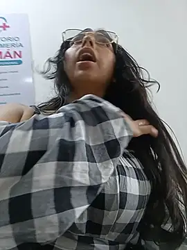 JENNIFER__03