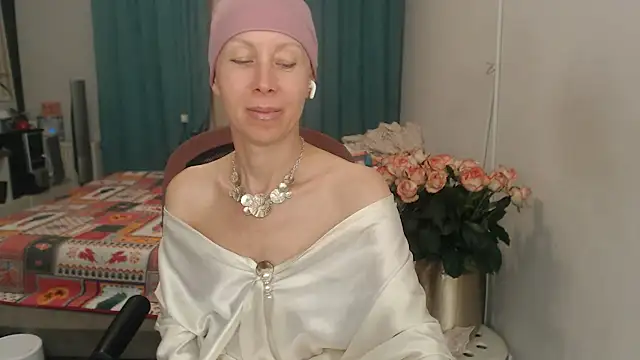 LuxuryNika