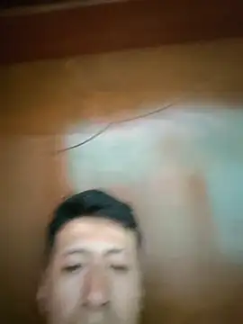 Martin27xxxhot live cam on StripChat