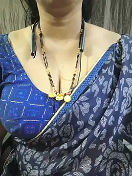 bhuvana_555 live webcam