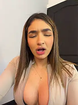 jenn_fit live webcam