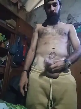 hairy_mannn live cam on StripChat