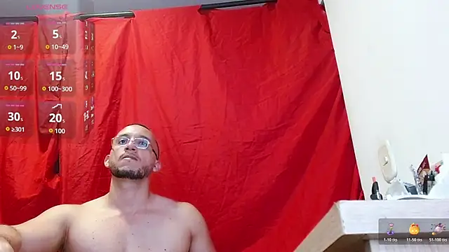MarcusMilarc momentopname van live room op Stripchat