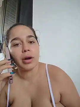 LaurenWelly_ live cam on StripChat