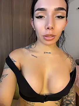 milasantana_ live cam on StripChat