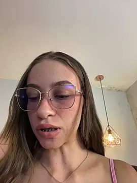 chloe_key (F teen) - MAKE ME WET💦