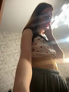 MalliSun live cam on StripChat