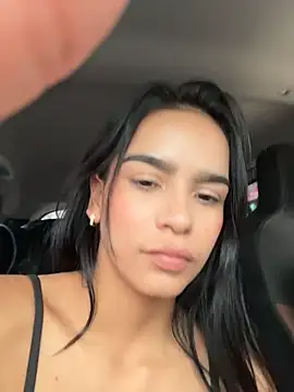 Melissa_Rendon live cam on StripChat