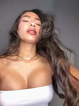 DulceLenns live sex cam