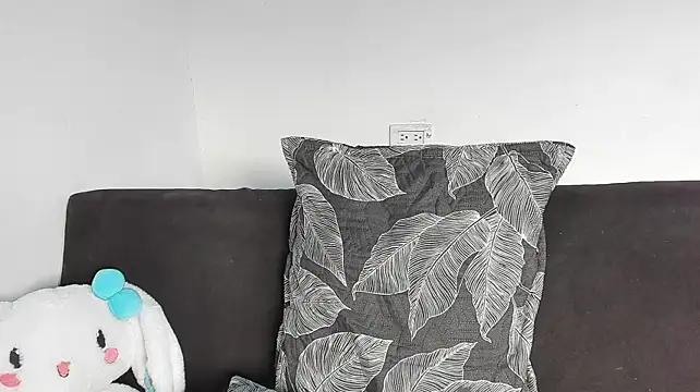 Eirlysx live cam on StripChat