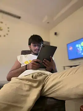 Seenu2199 live sex cam