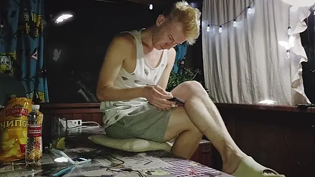 Vuitton live sex cam