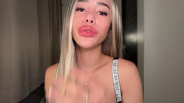 s1nfulbarb1e (T young) - TEXAS GIRLIES DO IT BETTER!
