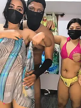 Family02 live webcam