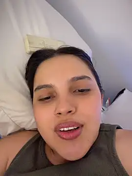 Colibri_xxx live cam on StripChat