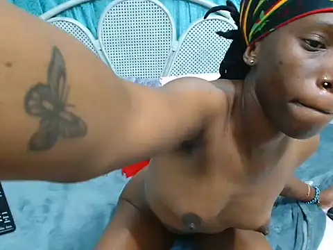 xxSexyTalia28 webcam