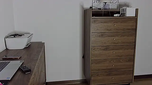 Uzy83-Ade20 webcam