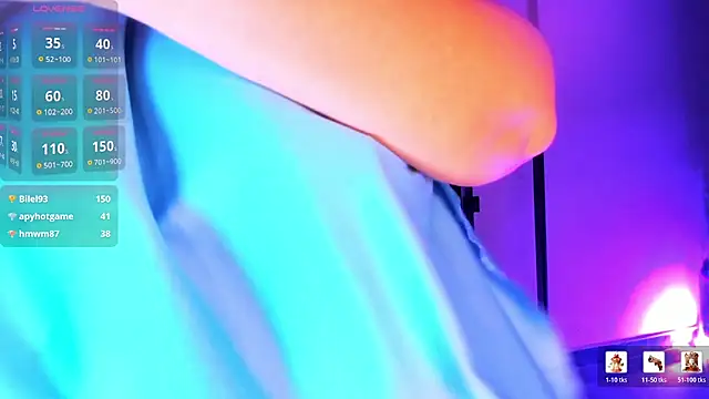 HijabiMilff webcam