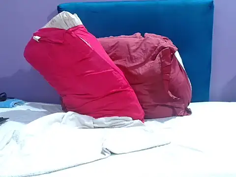 TallWetPussy webcam