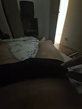 GoldenBoyzz99 webcam