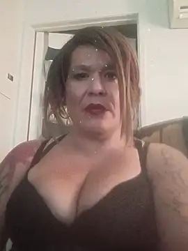 deedeedoll82222 live sex cam