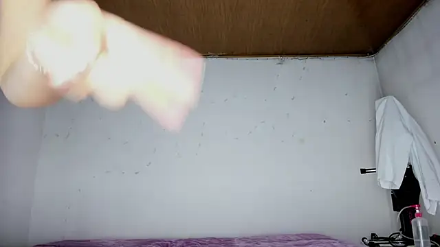 karol_stom (Ask my age) - FIVE FINGERS MY ASS DEEP