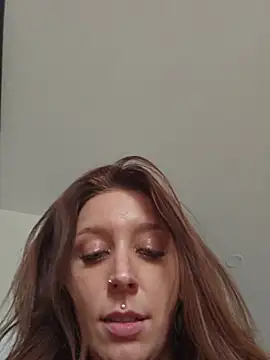 LilyOrion webcam