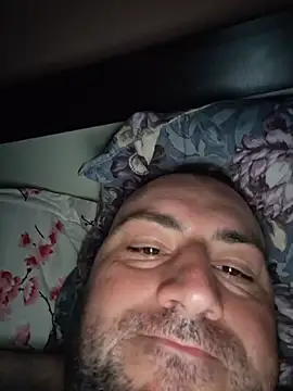 StrictBobby webcam