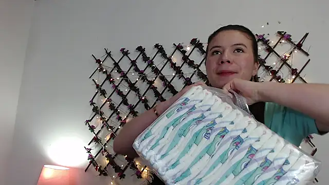 Samantha_Wallker live cam on StripChat