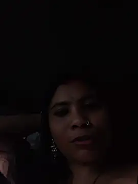 RedQQueen live webcam