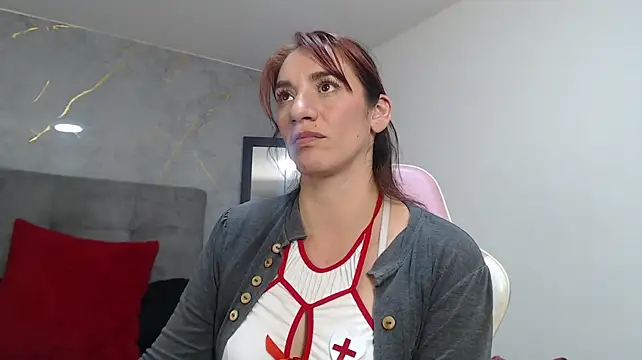 JessiDovee live webcam