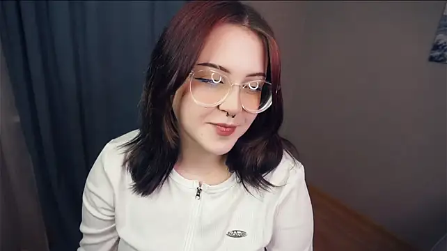 VinaLapid live cam on StripChat