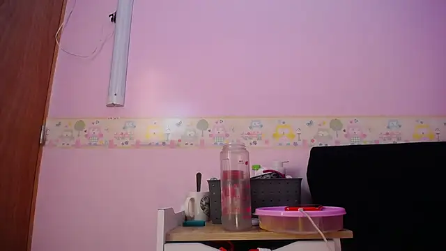 Katy_Jhomson live cam on StripChat