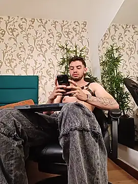 Michael_magno webcam