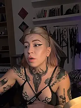 divine_eve