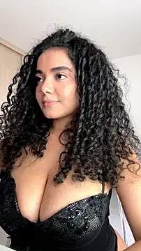 curlyierr (F young) - Get naked + Twerk