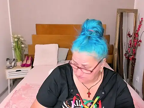 Sugarmommy_69X webcam